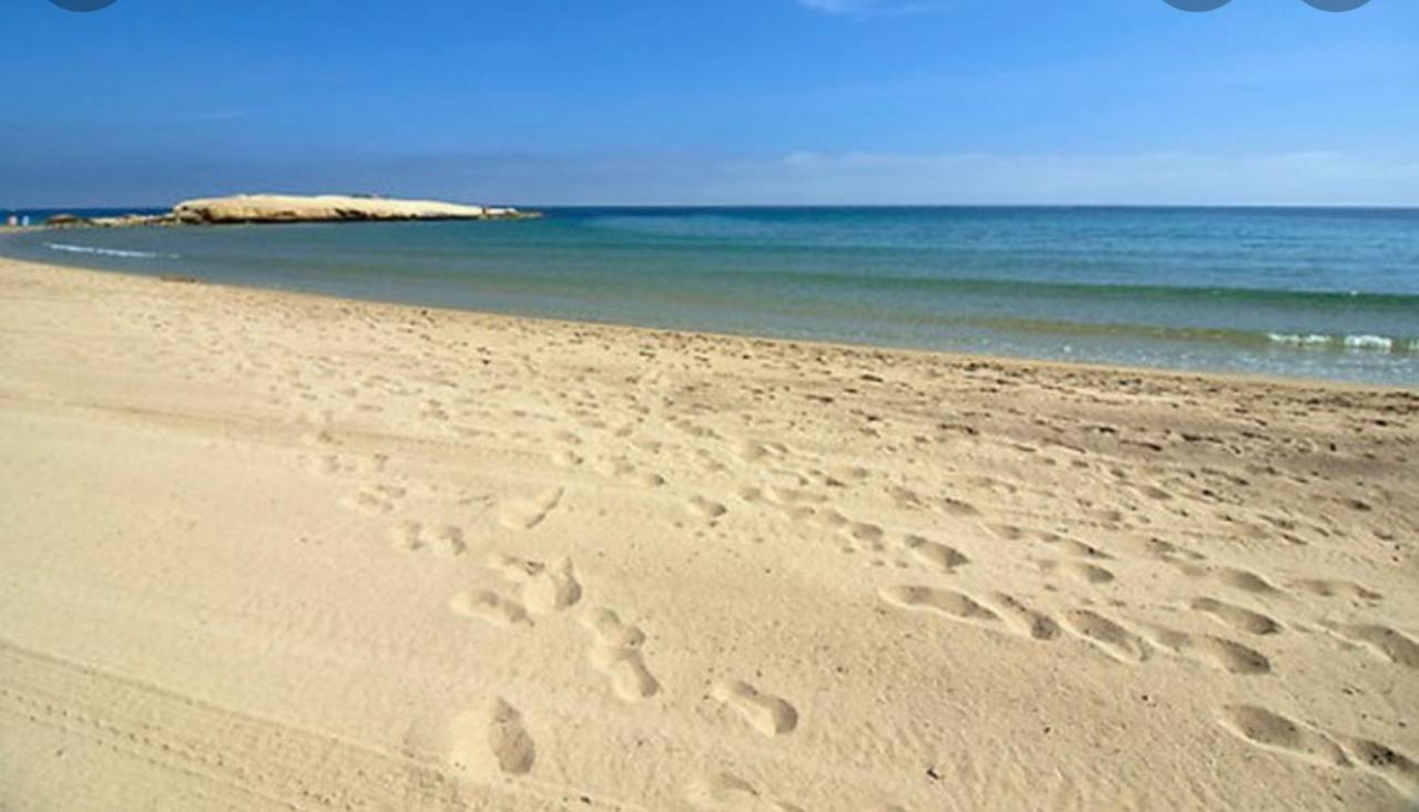 Adosado Cerca De La Playa Y Club De Buceo Con Piscina En Calabardina, Aguilas Luaran gambar